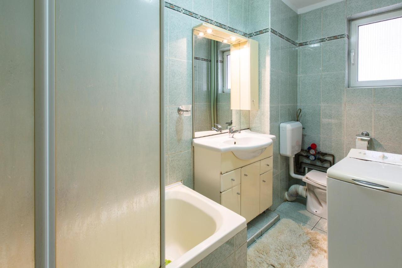 Cozy Apartment Bükreş Dış mekan fotoğraf